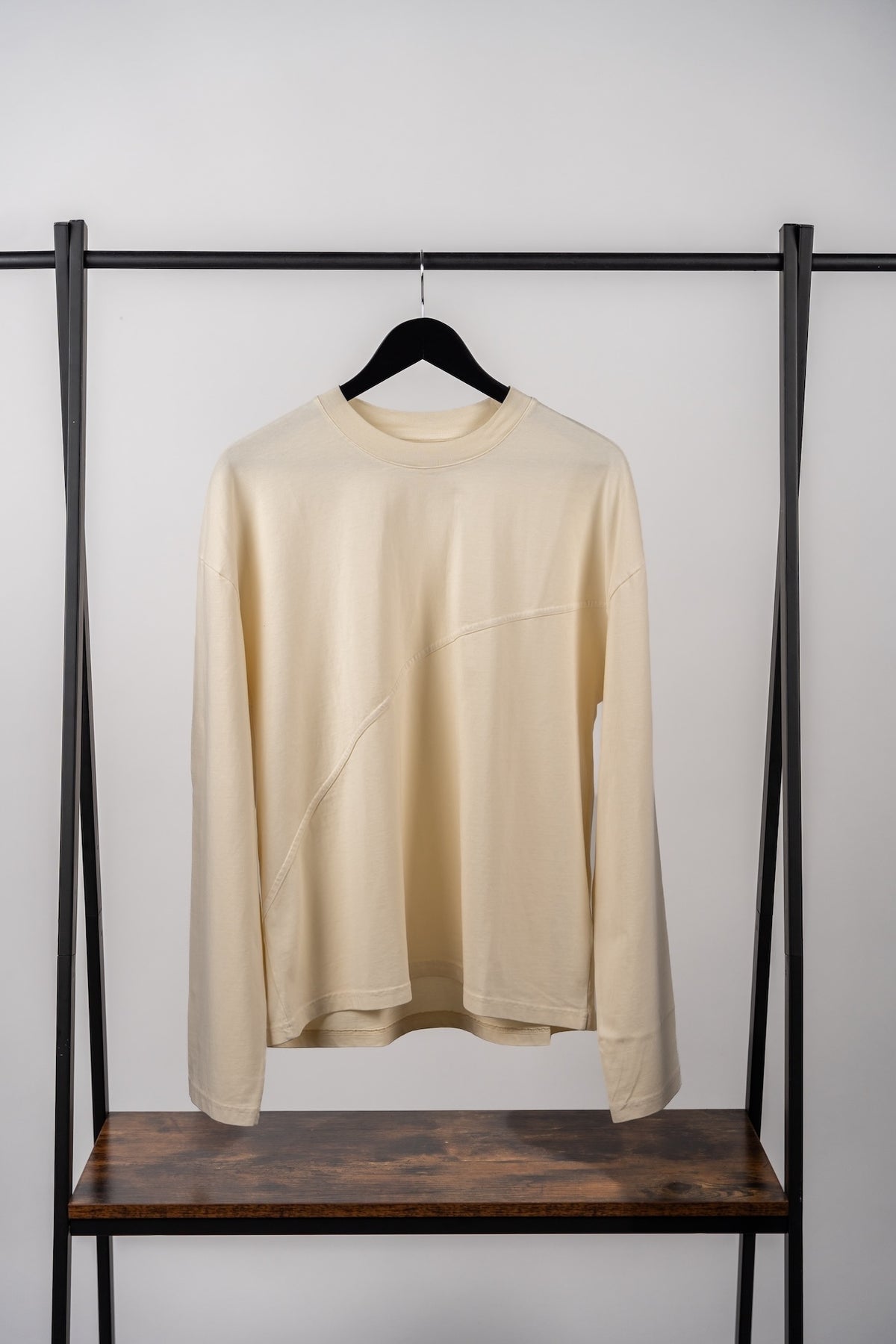 Long-Sleeve Crew Neck Boxy Cropped